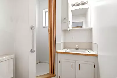 2252 W 800 N, Clinton, UT 84015 - Photo 16