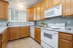434 E Mitchell Cv S, South Salt Lake, UT 84115 - Photo 10