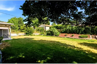 272 E 1400 N, Bountiful, UT 84010 - Photo 28