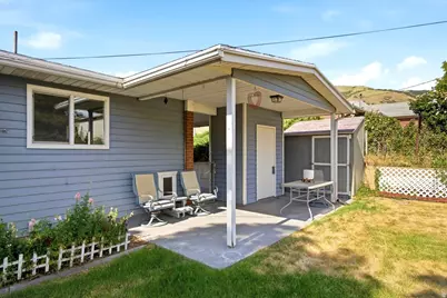 272 E 1400 N, Bountiful, UT 84010 - Photo 32