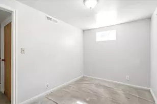 272 E 1400 N, Bountiful, UT 84010 - Photo 22