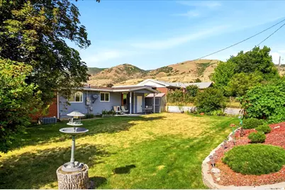 272 E 1400 N, Bountiful, UT 84010 - Photo 28