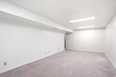 272 E 1400 N, Bountiful, UT 84010 - Photo 26