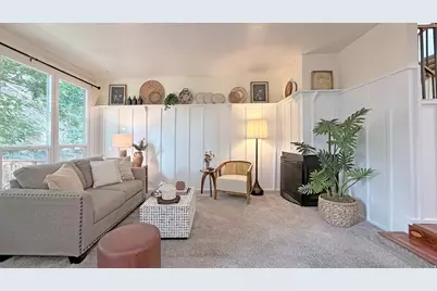 3077 E Nordic Dr S, Sandy, UT 84093 - Photo 4