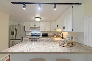 3077 E Nordic Dr S, Sandy, UT 84093 - Photo 12