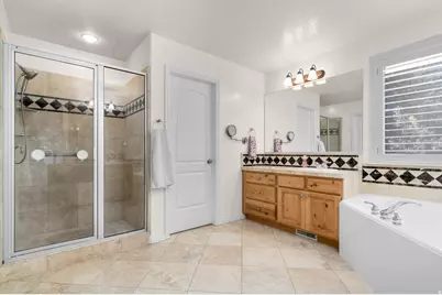 11474 S Jordan Farms Rd W, South Jordan, UT 84095 - Photo 14