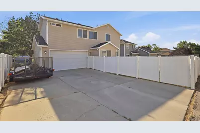 1406 N 220 W, Tooele, UT 84074 - Photo 32