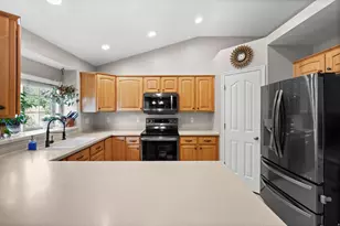3067 W Ivory Way S, Taylorsville, UT 84129 - Photo 8