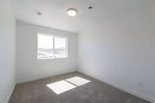 1936 N First Love Dr, Saratoga Springs, UT 84045 - Photo 10