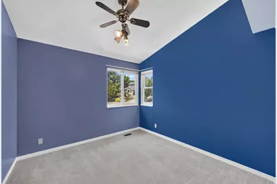 10043 S Granite Ln, Sandy, UT 84092 - Photo 14