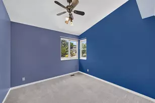 10043 S Granite Crest Ln, Sandy, UT 84092 - Photo 14