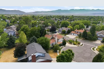 10043 S Granite Ln, Sandy, UT 84092 - Photo 44