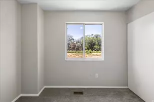 558 N Redwood Rd, Salt Lake City, UT 84116 - Photo 20