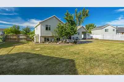 272 E 1150 N, Harrisville, UT 84404 - Photo 24