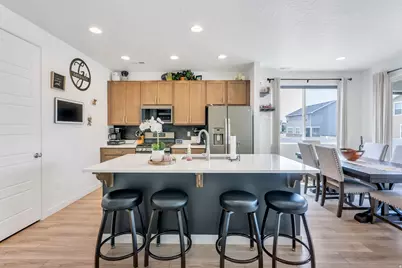 956 W 900 S, Springville, UT 84663 - Photo 8