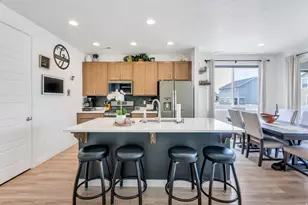 956 W 900 S, Springville, UT 84663 - Photo 8