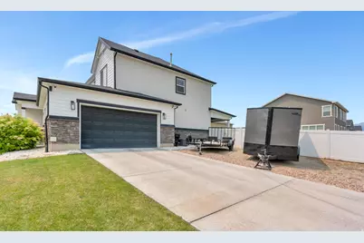 956 W 900 S, Springville, UT 84663 - Photo 4