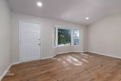 965 N Dorothea Way W, Salt Lake City, UT 84116 - Photo 8