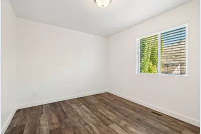 2858 W Bear Ridge Way, Lehi, UT 84048 - Photo 20