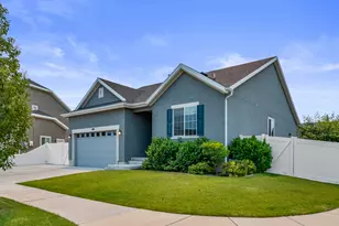 389 W 300 S, Orem, UT 84058 - Photo 2