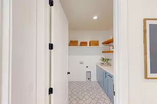 1007 S Smt Crk Dr, Woodland Hills, UT 84653 - Photo 8