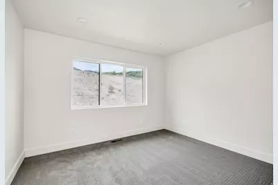 650 E 250 N, Providence, UT 84332 - Photo 32