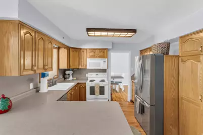 6207 W 3500 S, West Valley, UT 84128 - Photo 12
