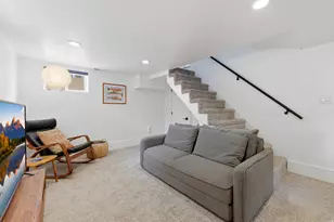 2441 S 800 E, Salt Lake City, UT 84106 - Photo 16