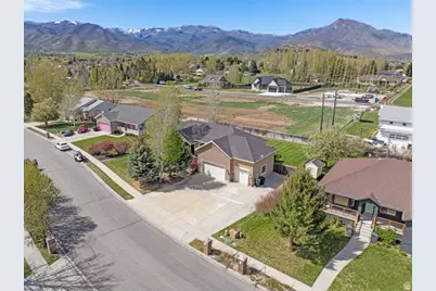 711 E 260 S, Midway, UT 84049 - Photo 2