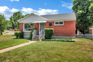625 Darling St, Ogden, UT 84403 - Photo 2