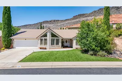 226 S Donlee Dr, Saint George, UT 84770 - Photo 2