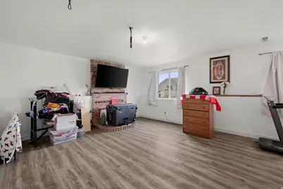 2152 E Weeping Willow Way N, Eagle Mountain, UT 84005 - Photo 12