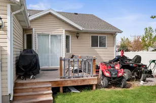 2152 E Weeping Willow Way N, Eagle Mountain, UT 84005 - Photo 20