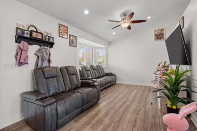 2152 E Weeping Willow Way N, Eagle Mountain, UT 84005 - Photo 8