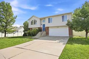 3223 W 13120 S, Riverton, UT 84065 - Photo 2
