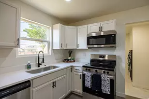 4560 W 5540 S, Kearns, UT 84118 - Photo 10