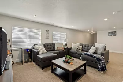 2285 W Sunrise Ranch Dr, Mapleton, UT 84664 - Photo 40