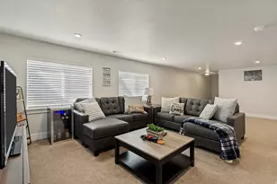 2285 W Sunrise Ranch Dr, Mapleton, UT 84664 - Photo 40