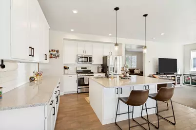 2285 W Sunrise Ranch Dr, Mapleton, UT 84664 - Photo 10