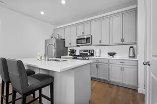 6673 W Meadow Grass Dr, South Jordan, UT 84009 - Photo 10