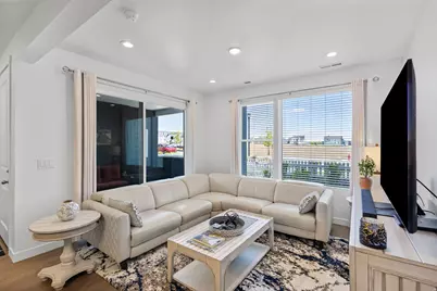 6673 W Meadow Grass Dr, South Jordan, UT 84009 - Photo 6