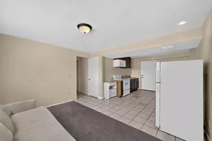 7958 W Bridgton Dr S, Magna, UT 84044 - Photo 18
