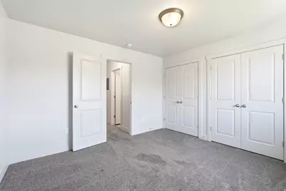 2460 W 450 N #10, Tremonton, UT 84337 - Photo 12