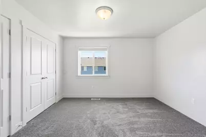 2460 W 450 N #10, Tremonton, UT 84337 - Photo 8
