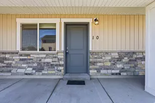 2460 W 450 N, Tremonton, UT 84337 - Photo 2