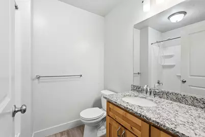 2460 W 450 N #10, Tremonton, UT 84337 - Photo 14