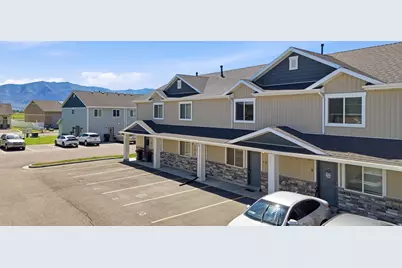 2460 W 450 N #10, Tremonton, UT 84337 - Photo 18