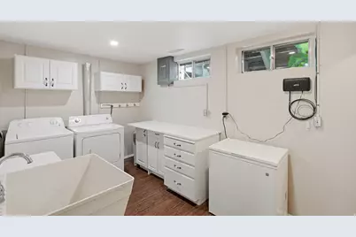 355 E 825 N, Centerville, UT 84014 - Photo 26
