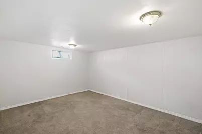 355 E 825 N, Centerville, UT 84014 - Photo 24