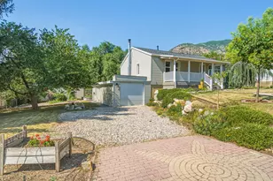355 E 825 N, Centerville, UT 84014 - Photo 6